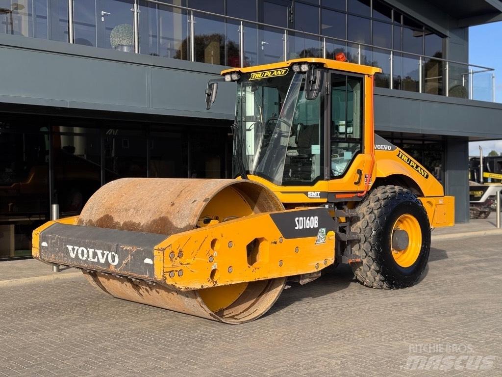 Volvo SD160B Tromle med luftdæk