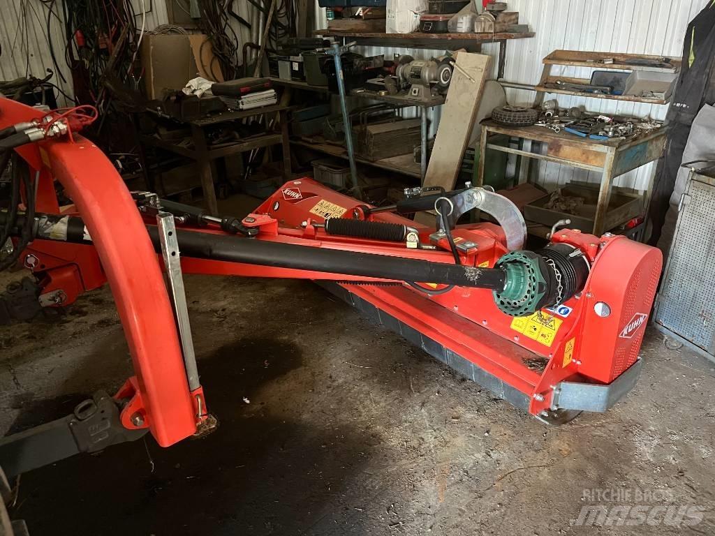 Kuhn TB 211 Græsklippere og skårlæggere