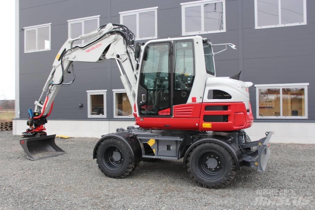 Takeuchi TB395W Gravemaskiner på hjul