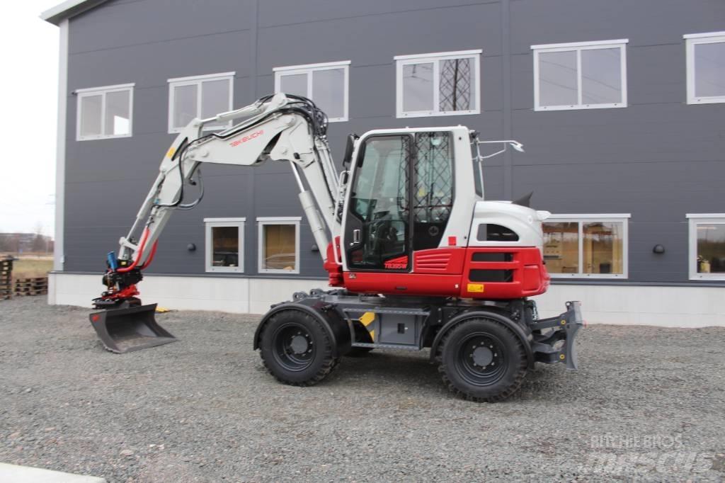 Takeuchi TB395W Gravemaskiner på hjul