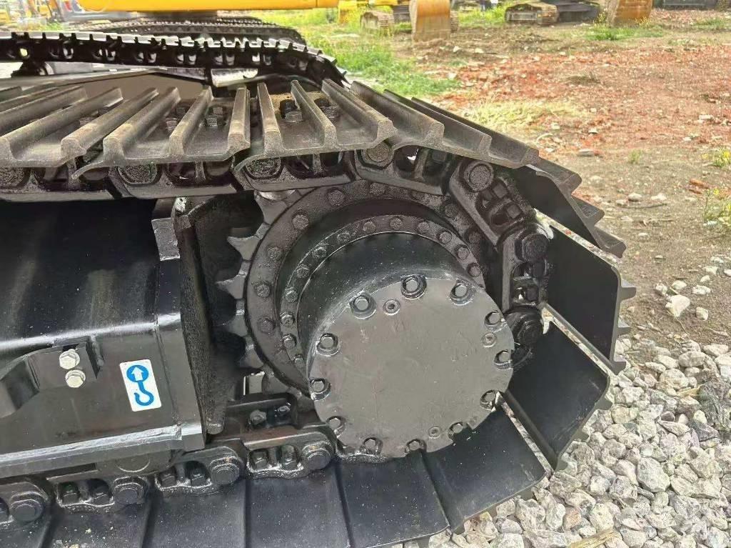Hitachi ZX 200 Gravemaskiner på larvebånd