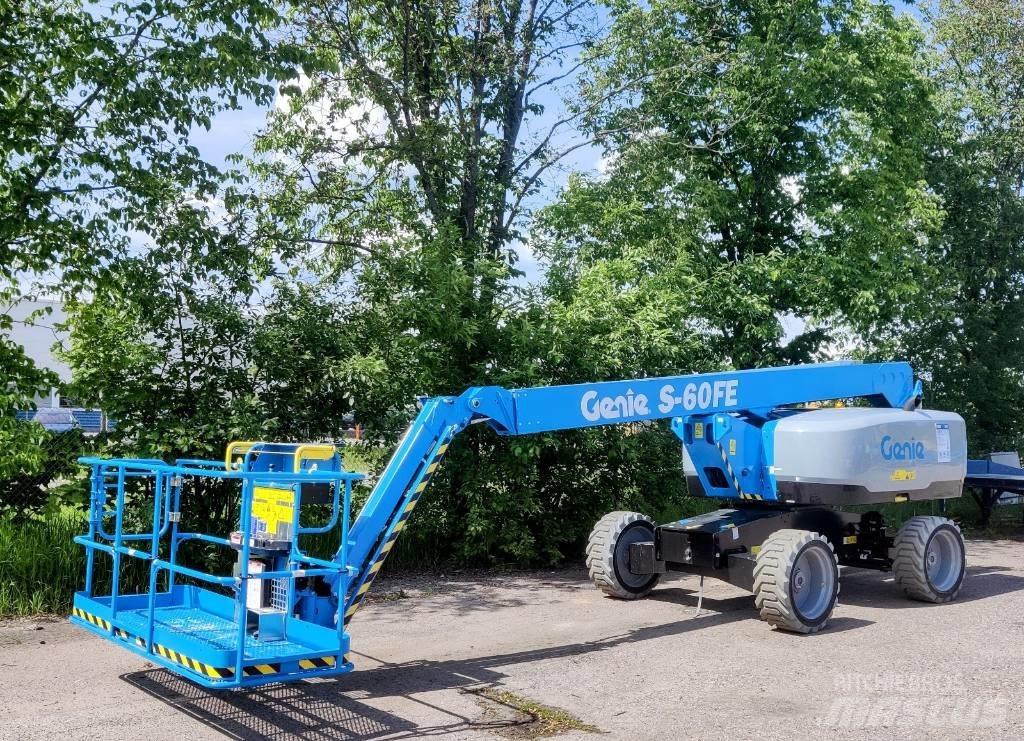 Genie S-60 FE Bomlifte med knækarm