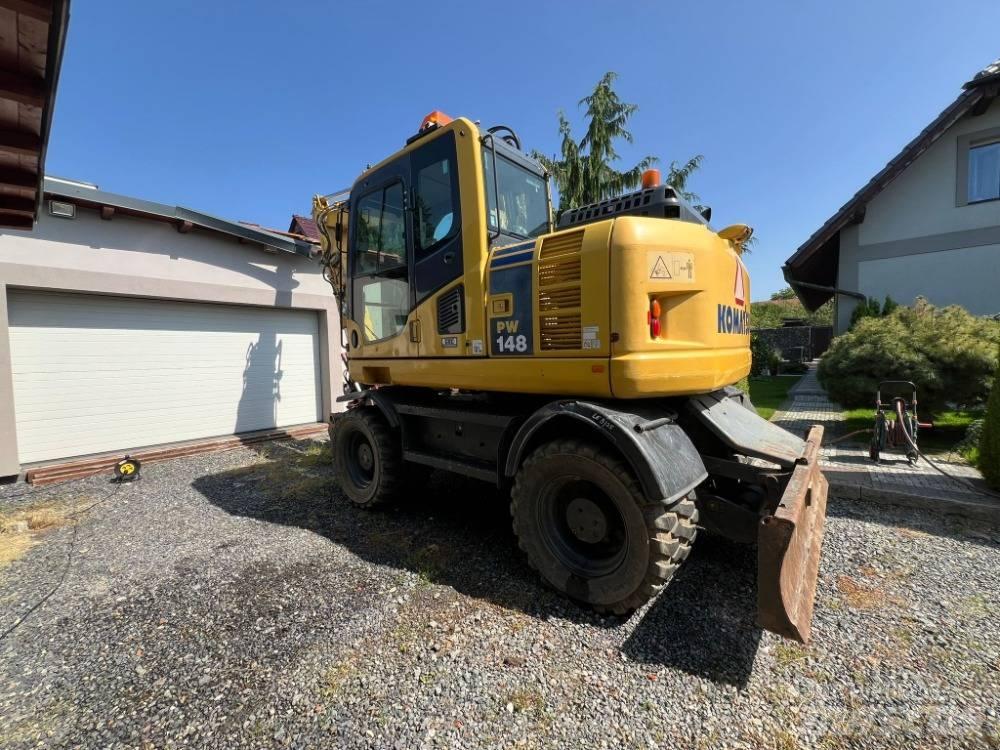 Komatsu PW 148-8 Gravemaskiner på hjul