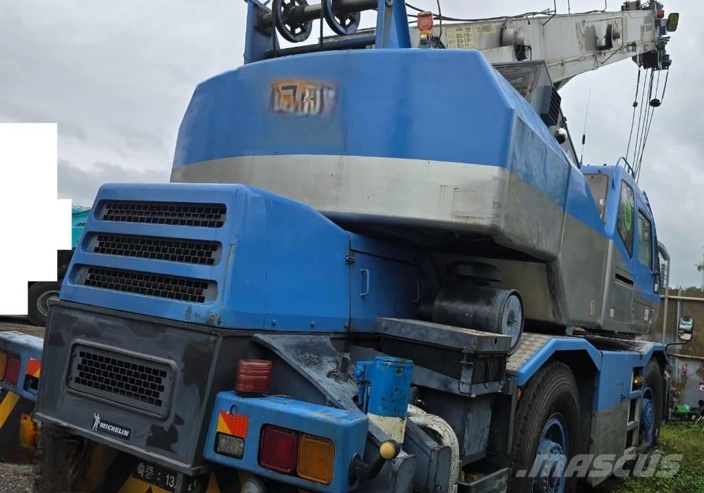 Tadano TR 250 M-6 Kraner til hårdt terræn