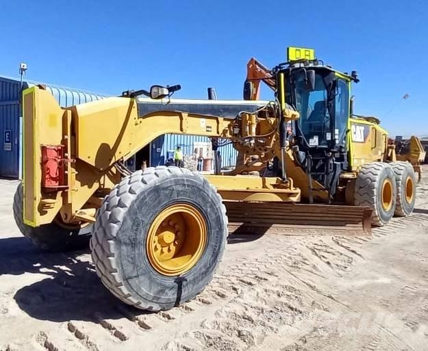 CAT 14 M Vejhøvle / Gradere