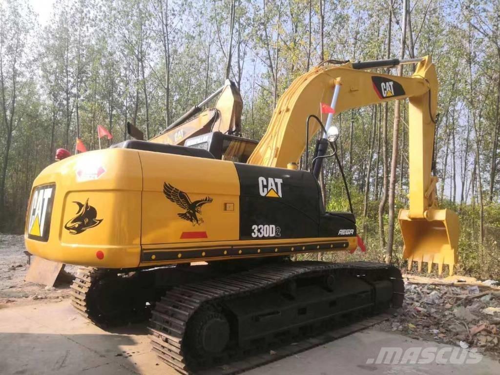 CAT 330D Gravemaskiner på larvebånd