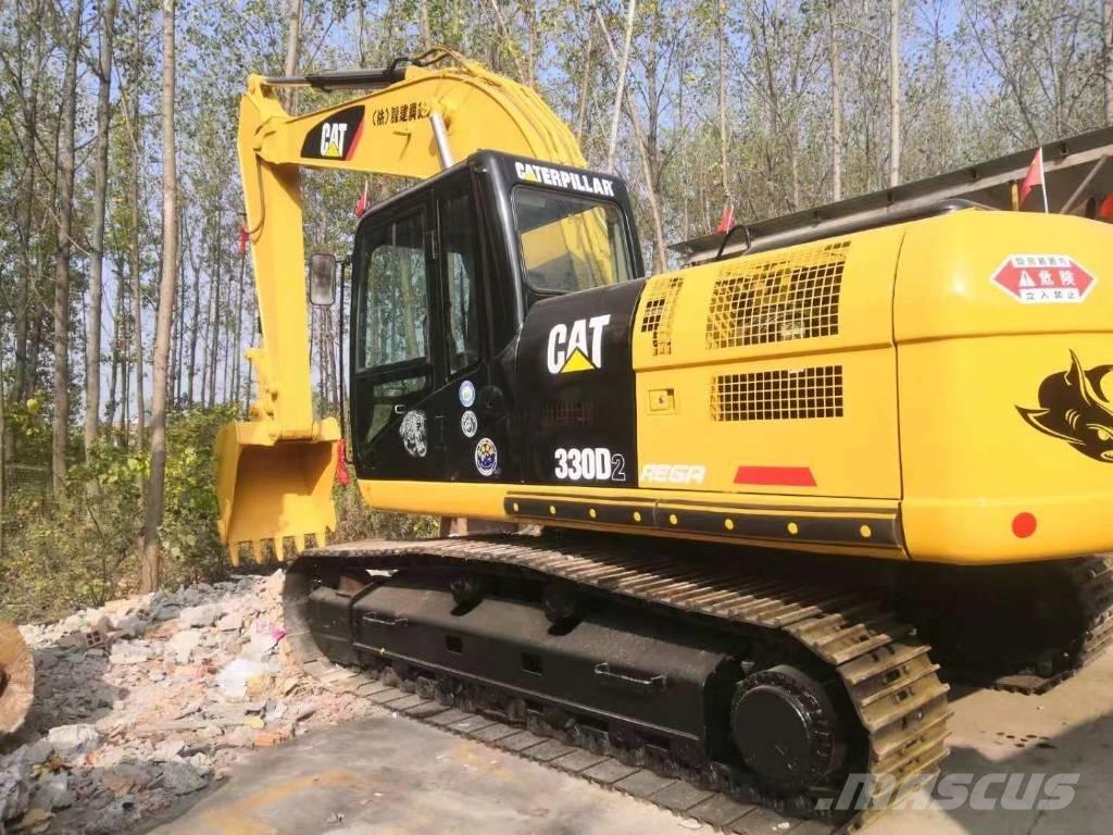 CAT 330D Gravemaskiner på larvebånd