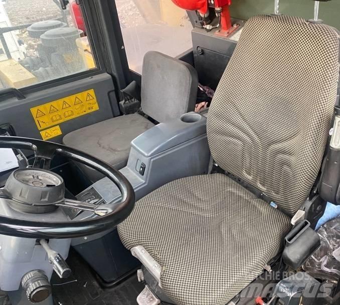 Komatsu HD405-7 Knækstyrede dumpere