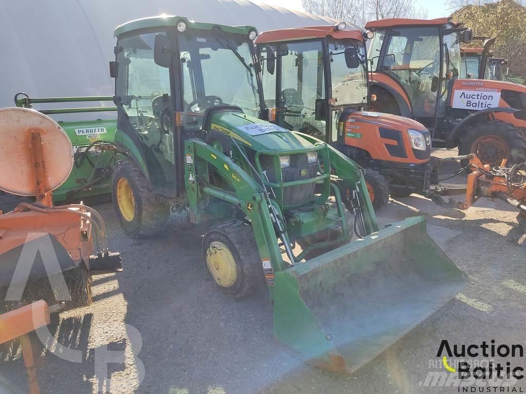 John Deere 2026R Traktorer