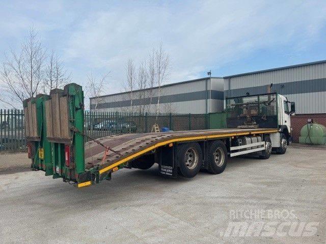 Volvo FM 370 Flatbed lastbiler med spil