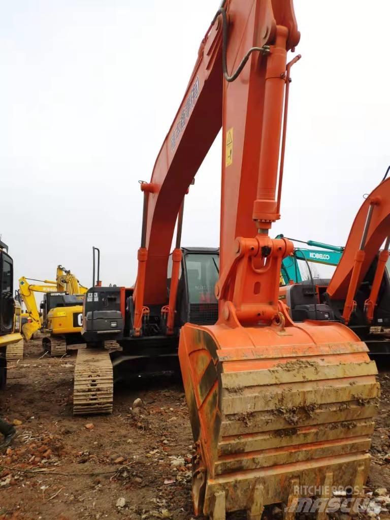 Hitachi ZX 240 H Gravemaskiner på larvebånd