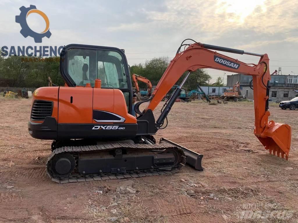 Doosan DX 55 Gravemaskiner på larvebånd