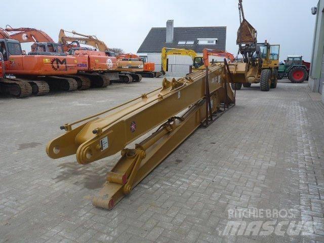 Long Reach  Cat 320 Gravemaskiner med lang gravebom