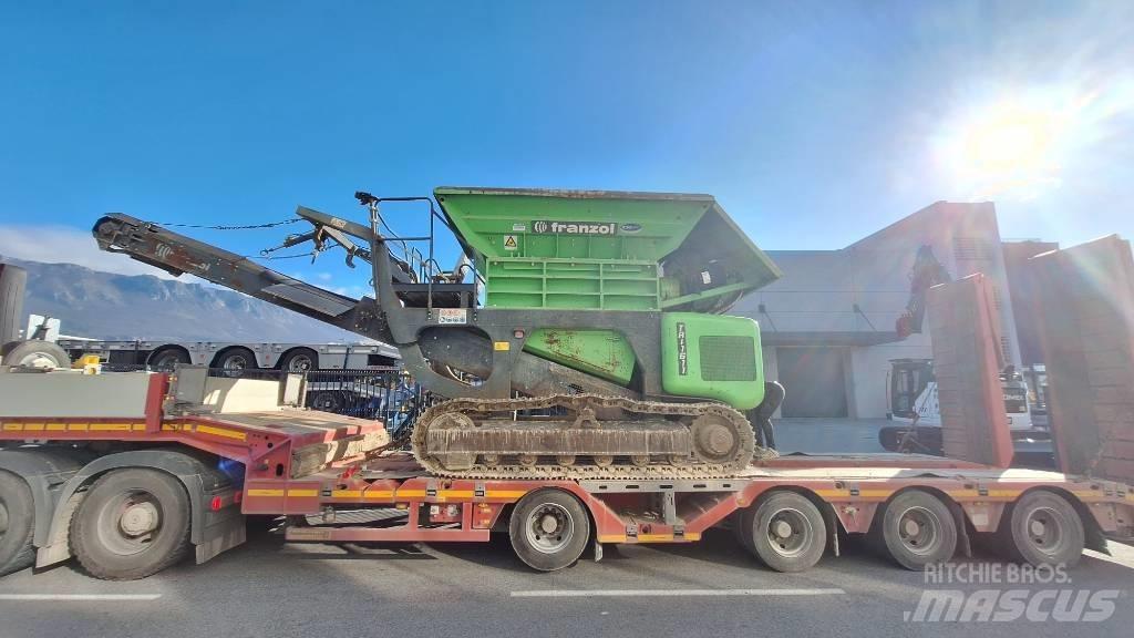 Franzoi TRI 1611 FP Mobile knusere