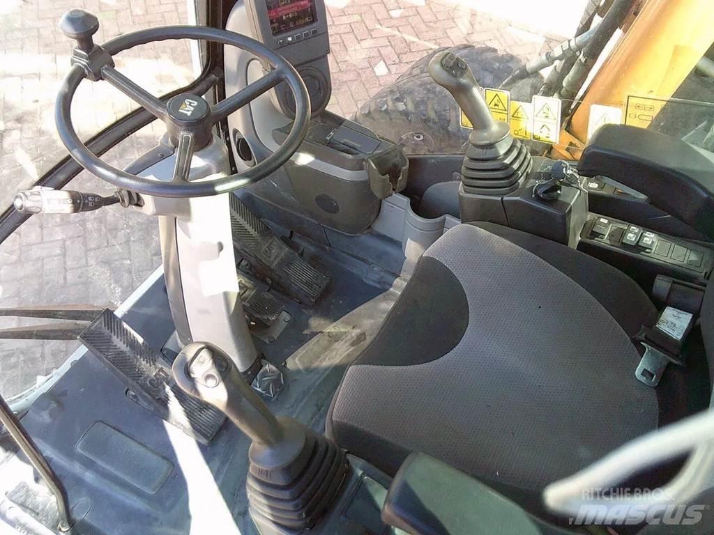 CAT M313D Gravemaskiner på hjul