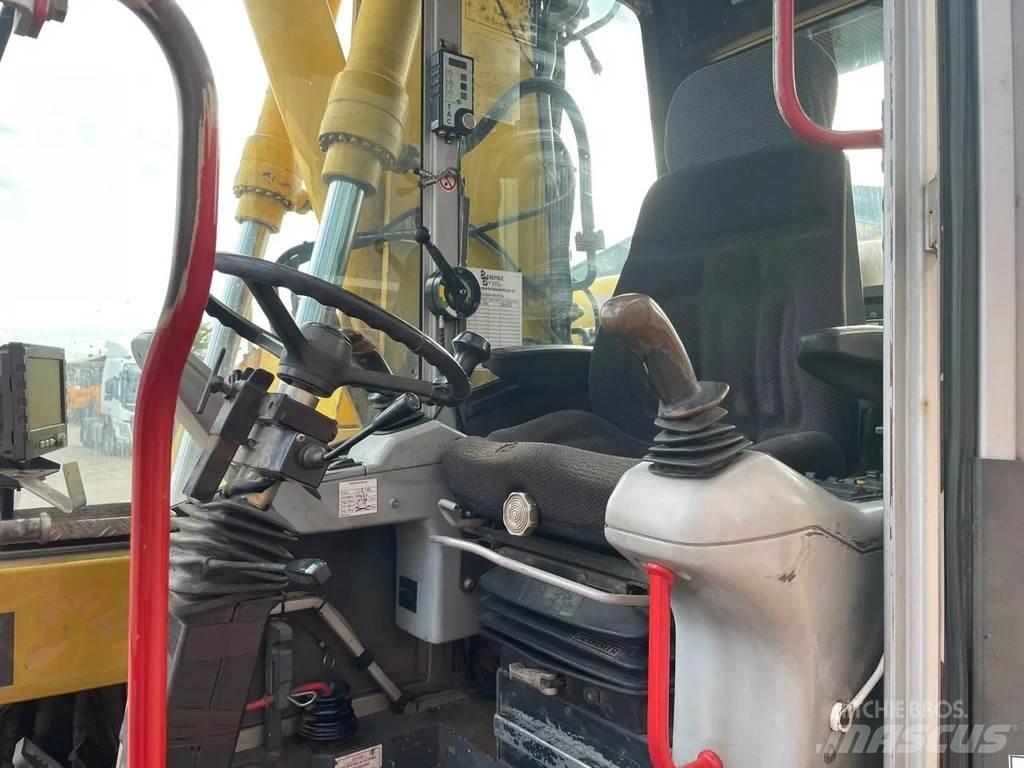 Atlas 1404K Gravemaskiner på hjul