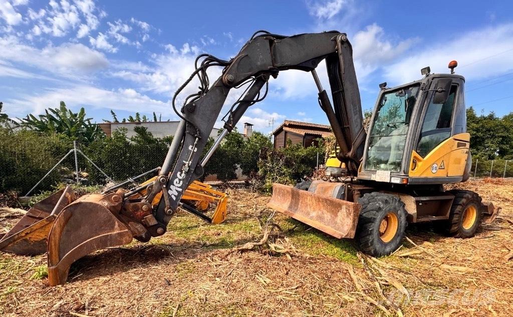 Mecalac 714 MW Gravemaskiner på hjul