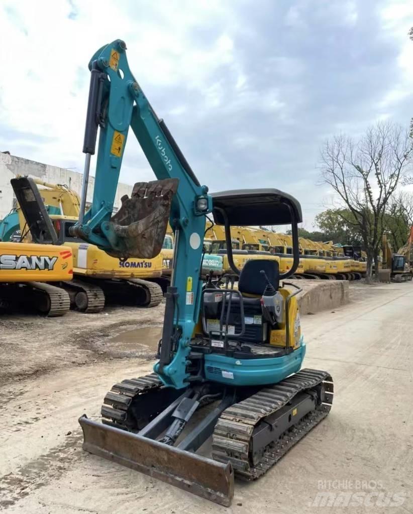 Kubota 25 Minigravemaskiner