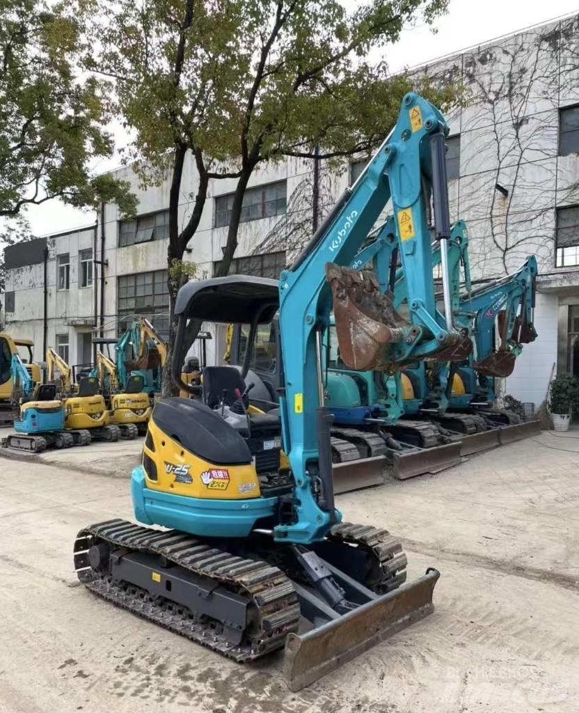 Kubota 25 Minigravemaskiner