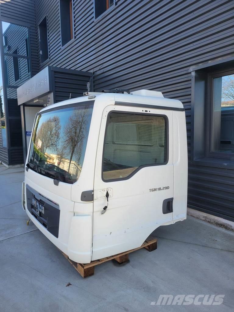 MAN TGM - Day cab Kabiner og interiør