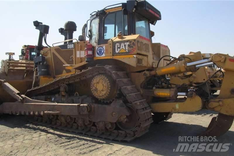 CAT D8R Bulldozer på larvebånd