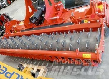 Kubota PH 1301 Elektriske harver / jordfræsere