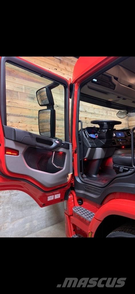 Scania P 280 Fast kasse