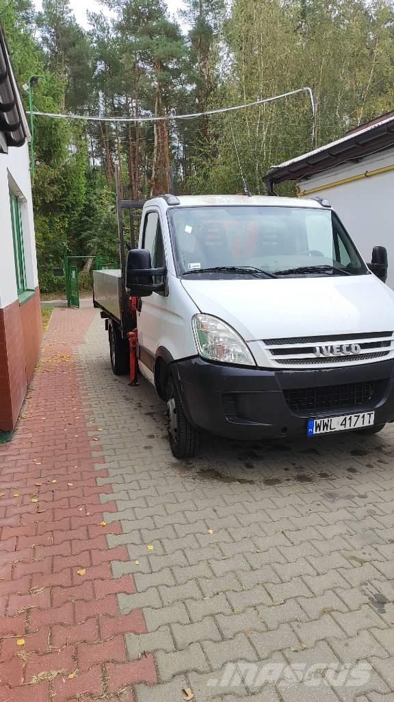 Iveco 35C 11 HPI Tiptrailere