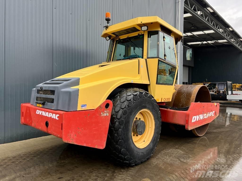 Dynapac CA302D Enkelt tromle