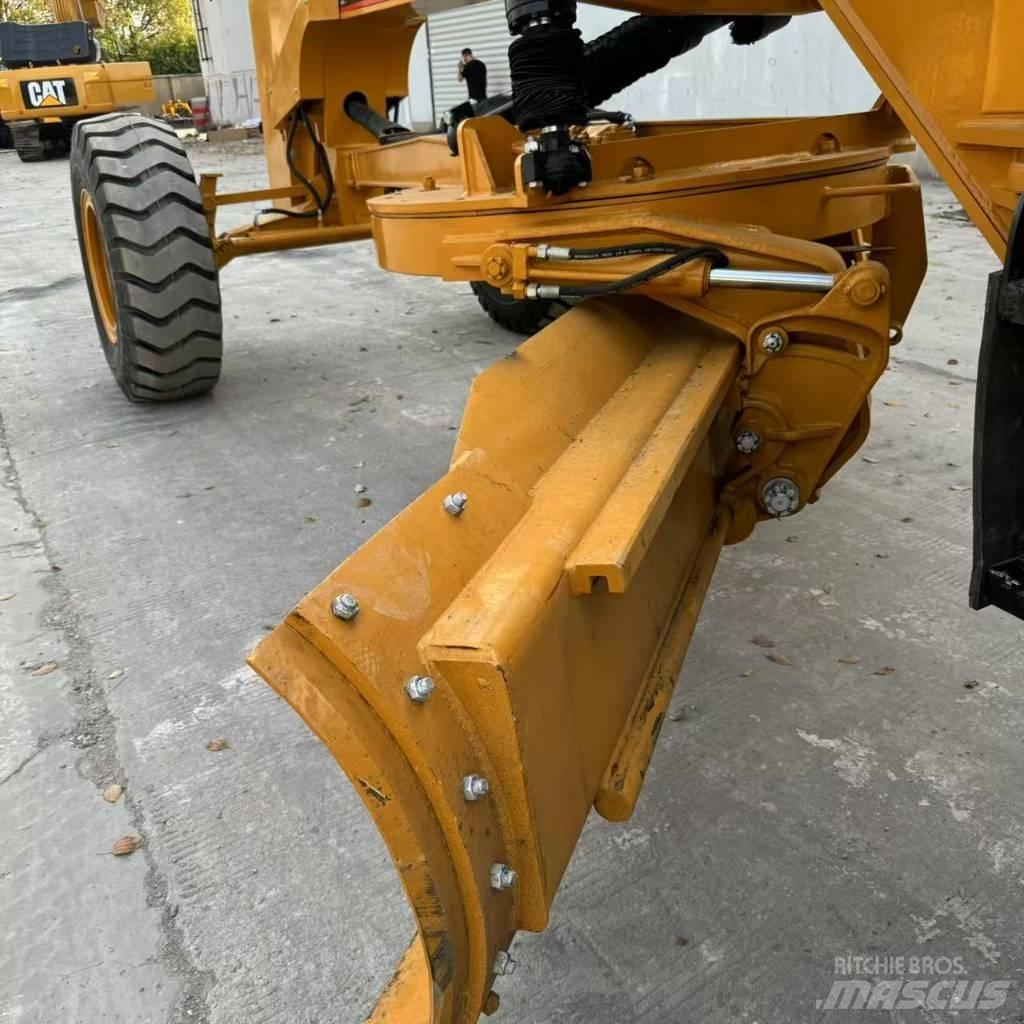 CAT 140 G Vejhøvle / Gradere