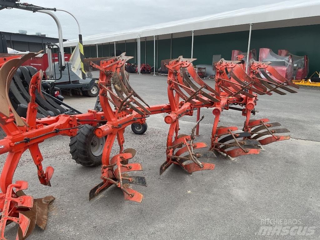 Kuhn Varimaster 122 Vendeplove