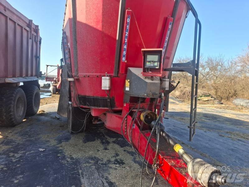 JF FEEDER VM 38 Fodringsinventar
