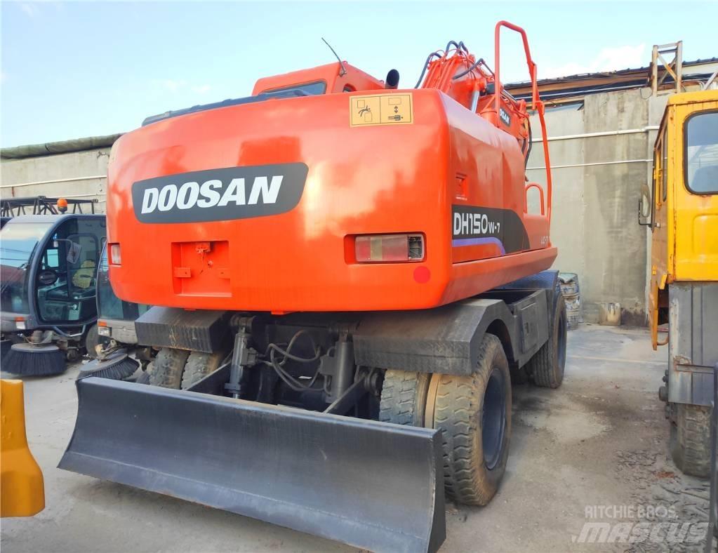 Doosan DH 150 W-7 Gravemaskiner på hjul