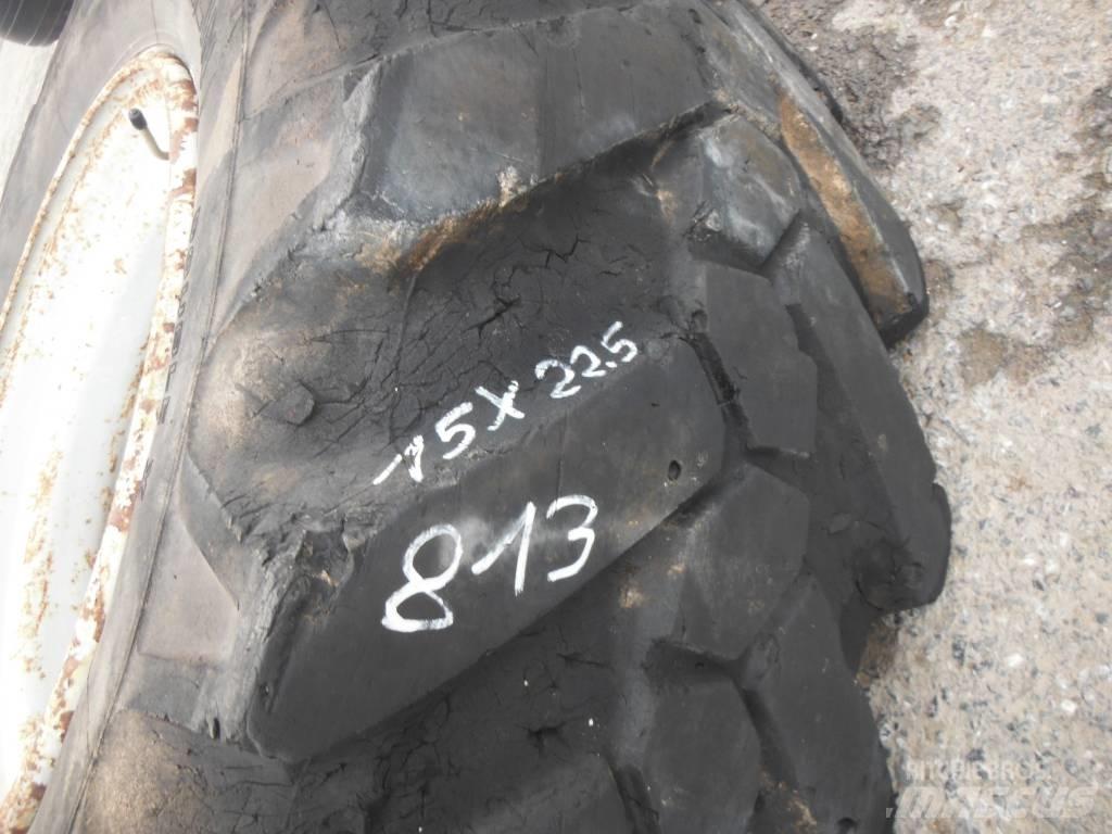 Michelin 15R22.5 Hjul, Dæk og Fælge