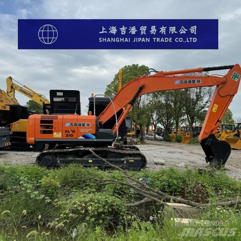 Hitachi ZX 210 Gravemaskiner på larvebånd
