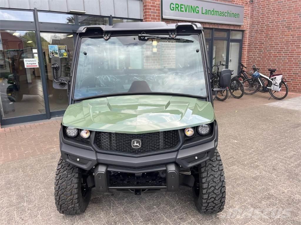 John Deere XUV875M ATV'er