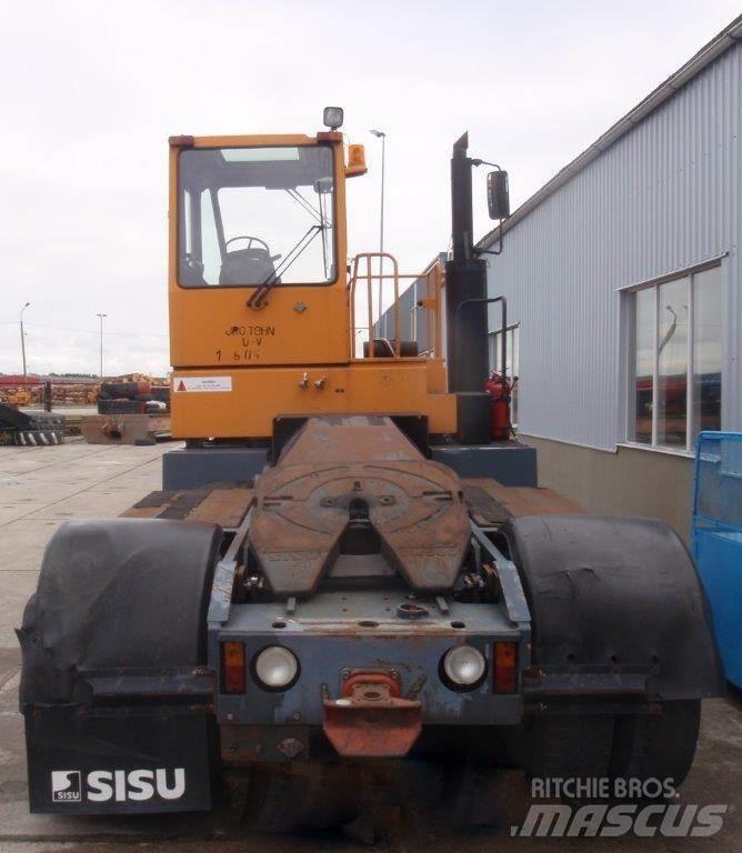 Sisu TRX 242 Terminaltraktorer