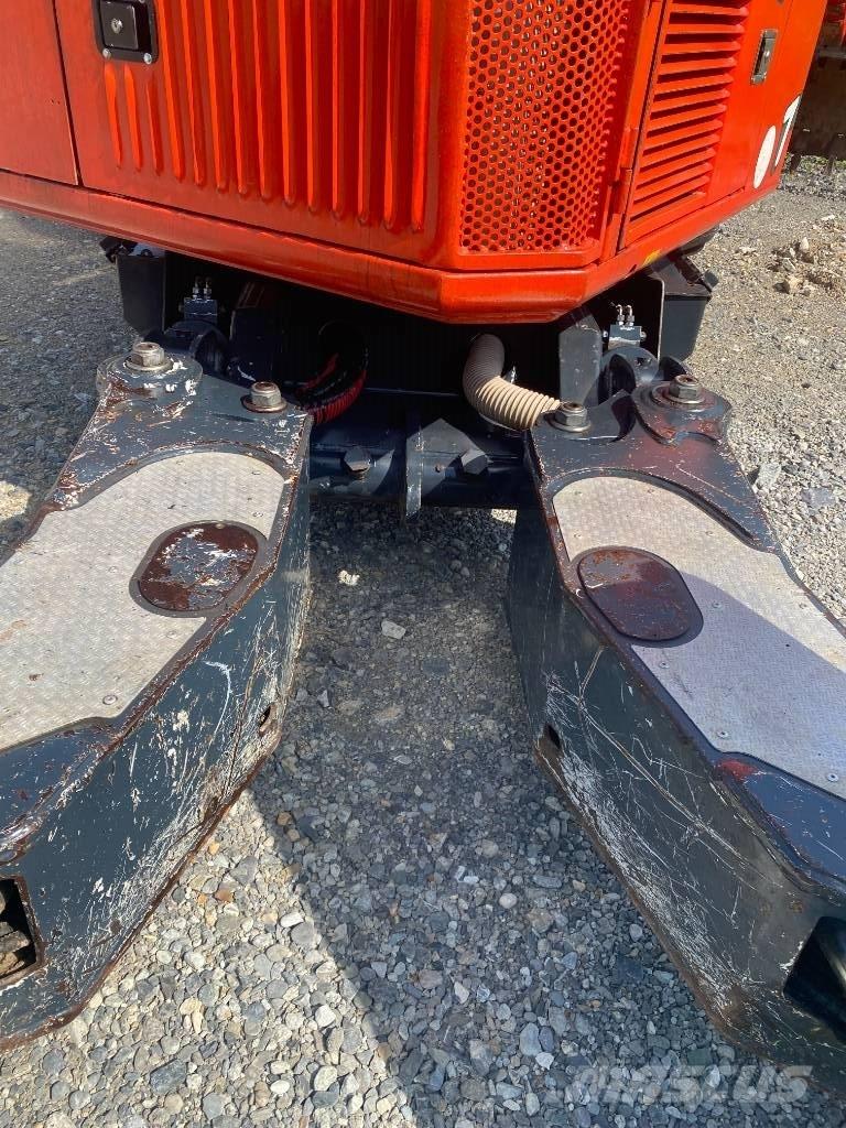 Euromach R75  4X4 Gravemaskiner på larvebånd