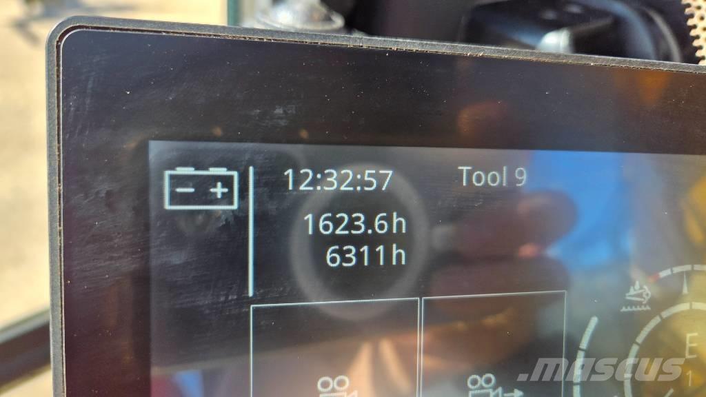 Liebherr R 936 LC Gravemaskiner på larvebånd