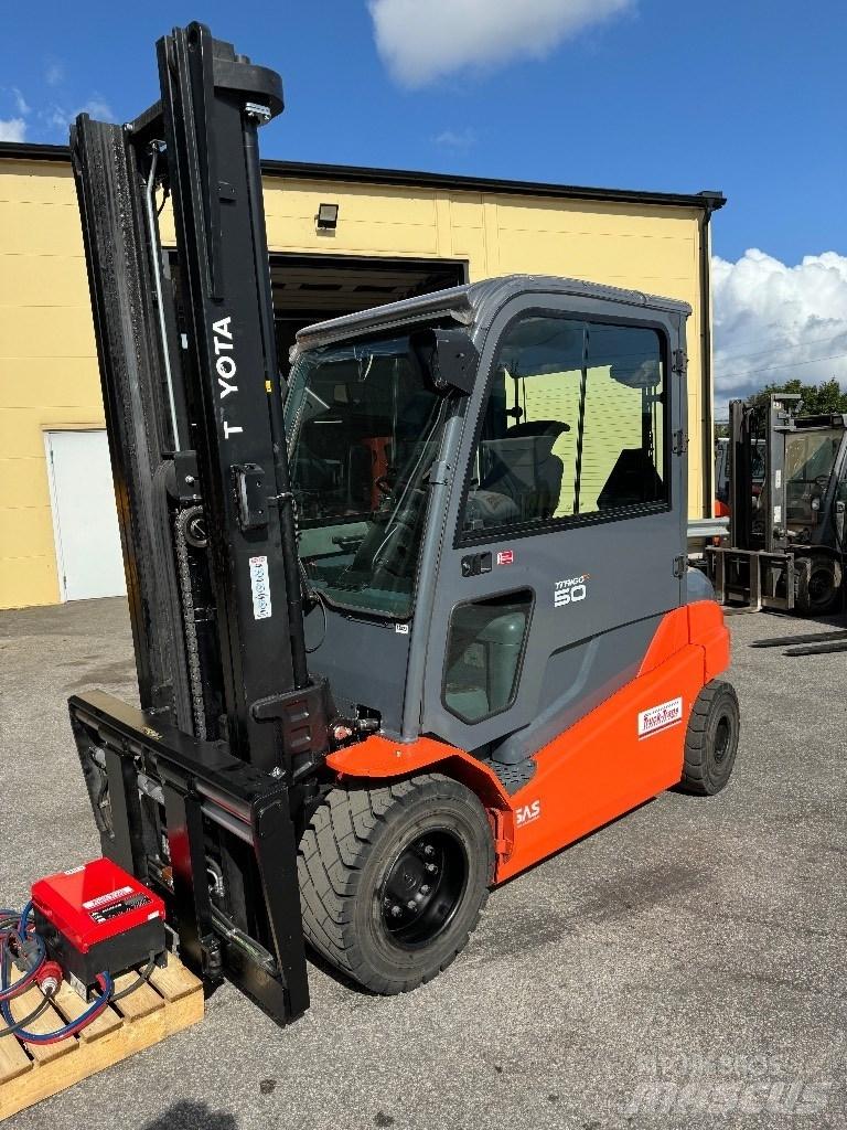 Toyota 8FBMT50 El gaffeltrucks