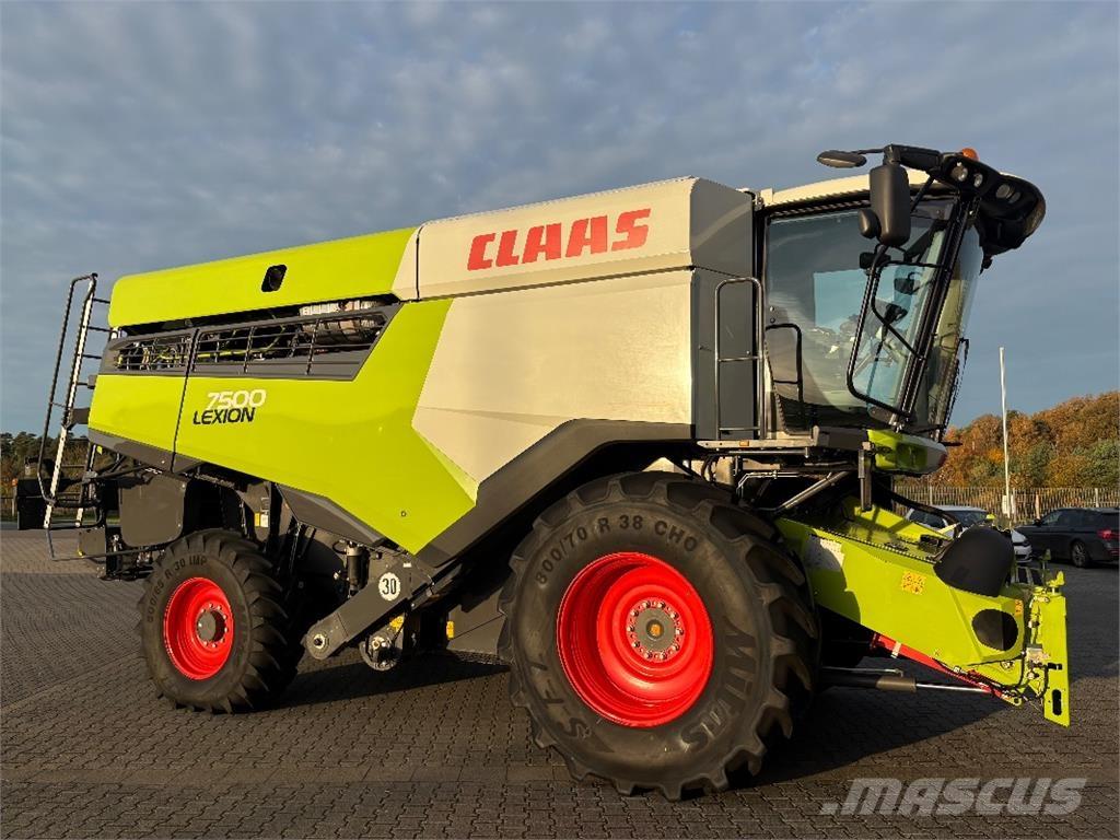 CLAAS LEXION 7500 Mejetærskere