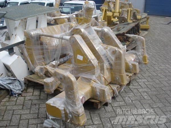 CAT 140M/160M Ripper Entreprenør - Andet
