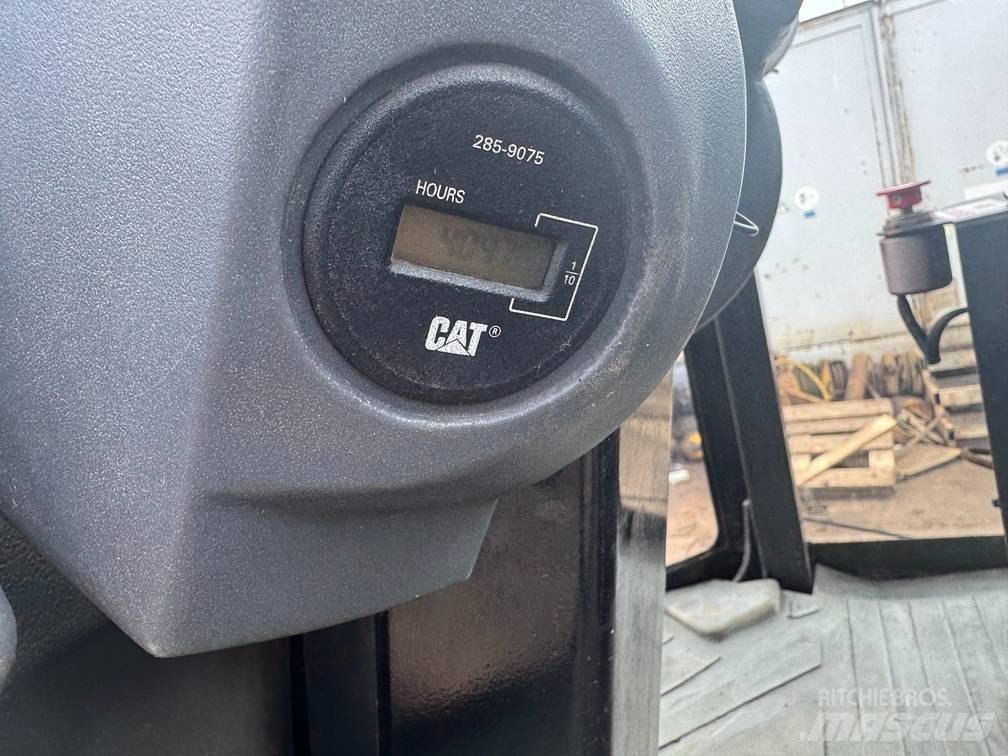 CAT CP 533 E Enkelt tromle