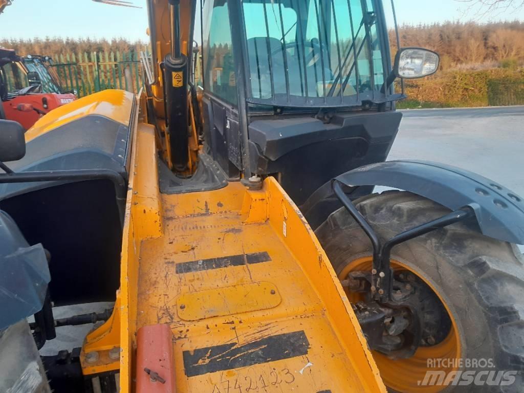 JCB 540-140 Teleskoplæssere