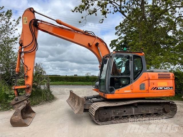 Doosan DX 140 LC Gravemaskiner på larvebånd