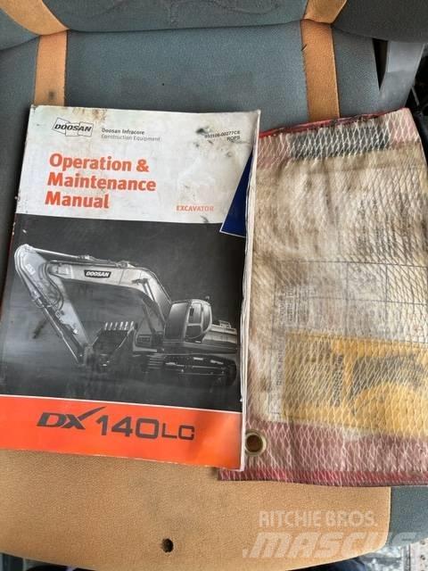 Doosan DX 140 LC Gravemaskiner på larvebånd