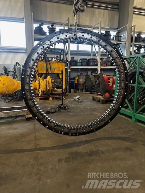 CAT 312 E BEARING Chassis og suspension