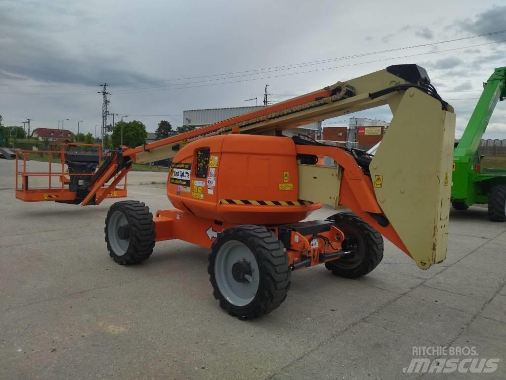 JLG 600 AJ Bomlifte med knækarm