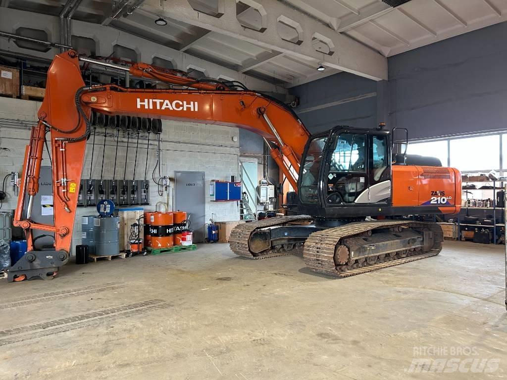 Hitachi ZX 210 LC-6 Gravemaskiner på larvebånd