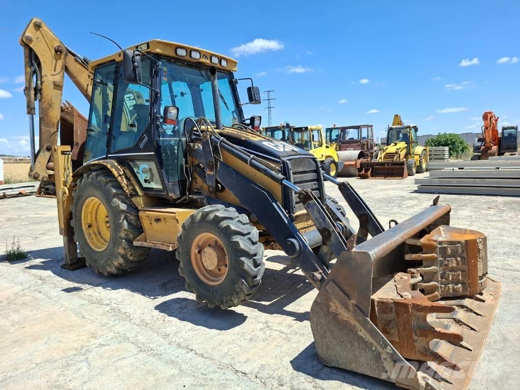 CAT 428 D Rendegravere
